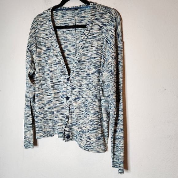 Lane Bryant Relaxed Crop Button-Front Cardigan Blue Women's Size 14/16 XL 1X - Picture 1 of 14